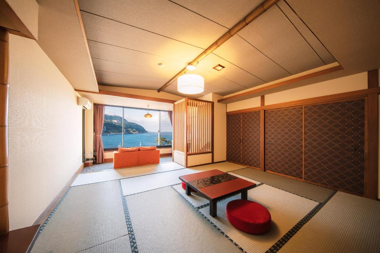 Inatori Akao Hotel Хигасиидзу Экстерьер фото
