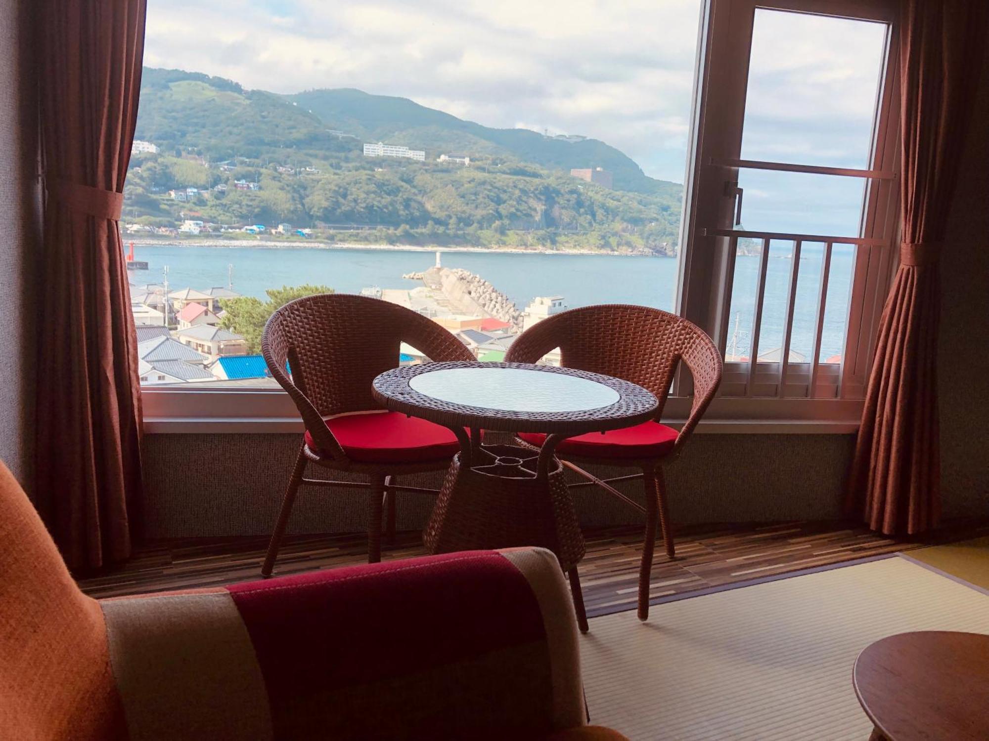 Inatori Akao Hotel Хигасиидзу Экстерьер фото